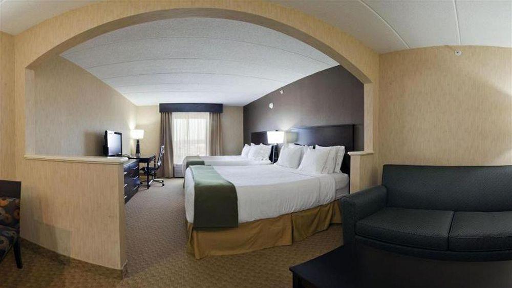 Holiday Inn Express Hotel & Suites Dover By Ihg Εξωτερικό φωτογραφία