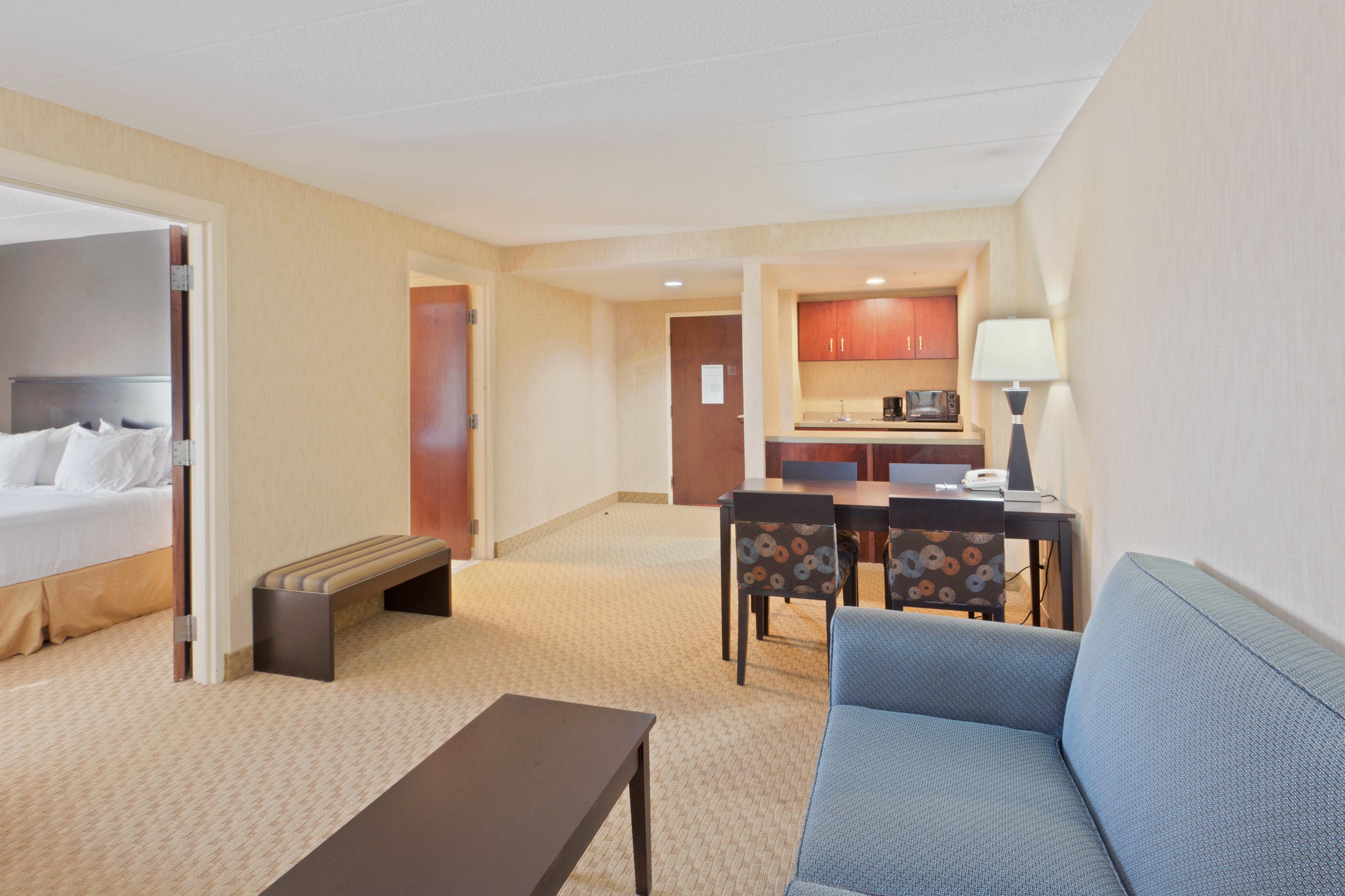 Holiday Inn Express Hotel & Suites Dover By Ihg Εξωτερικό φωτογραφία