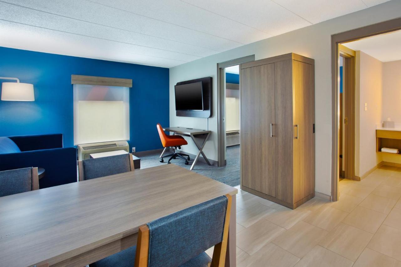 Holiday Inn Express Hotel & Suites Dover By Ihg Εξωτερικό φωτογραφία