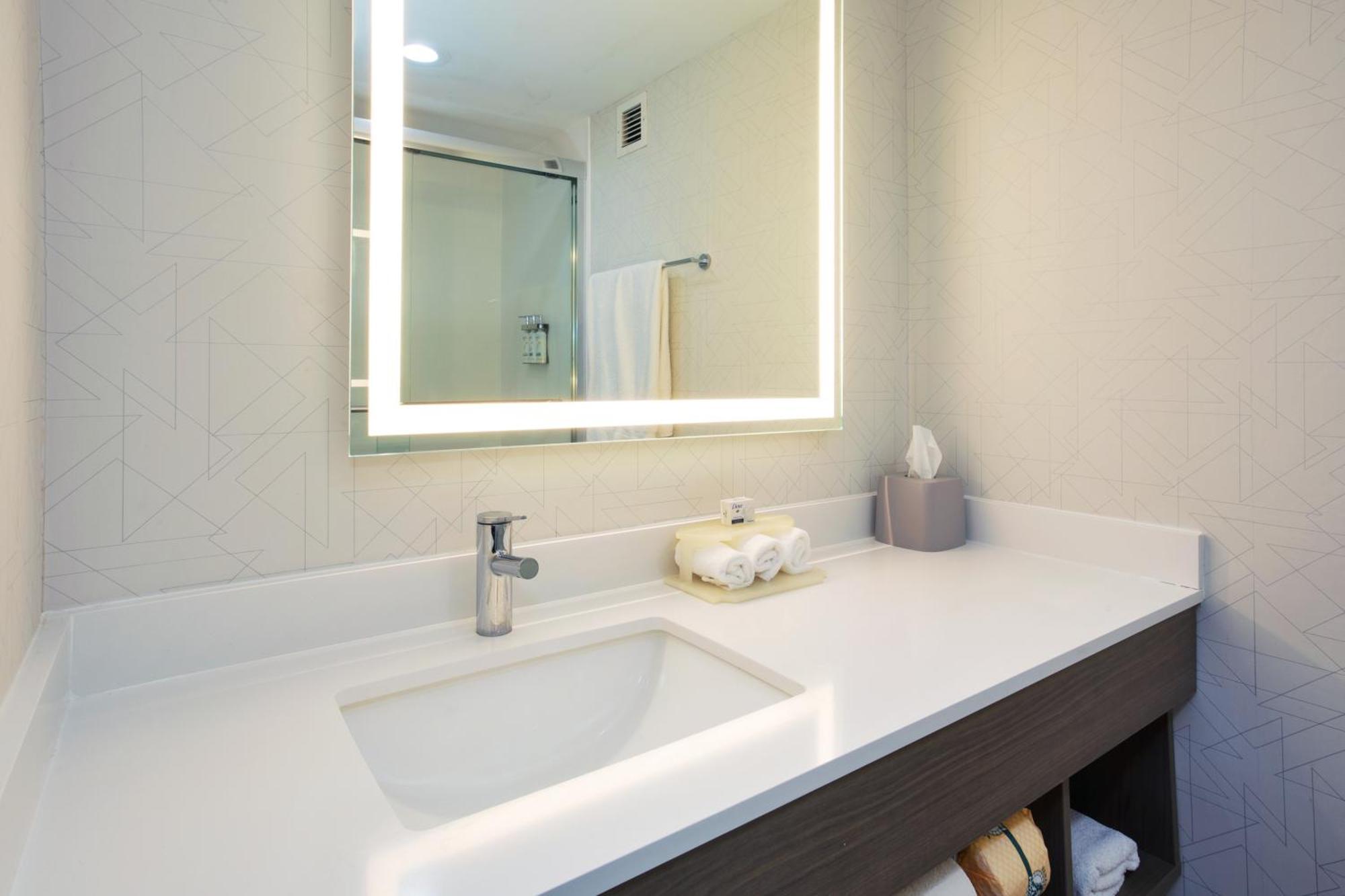 Holiday Inn Express Hotel & Suites Dover By Ihg Εξωτερικό φωτογραφία